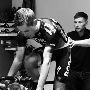 Łukasz Szczęsny bike fitting VeloLAB